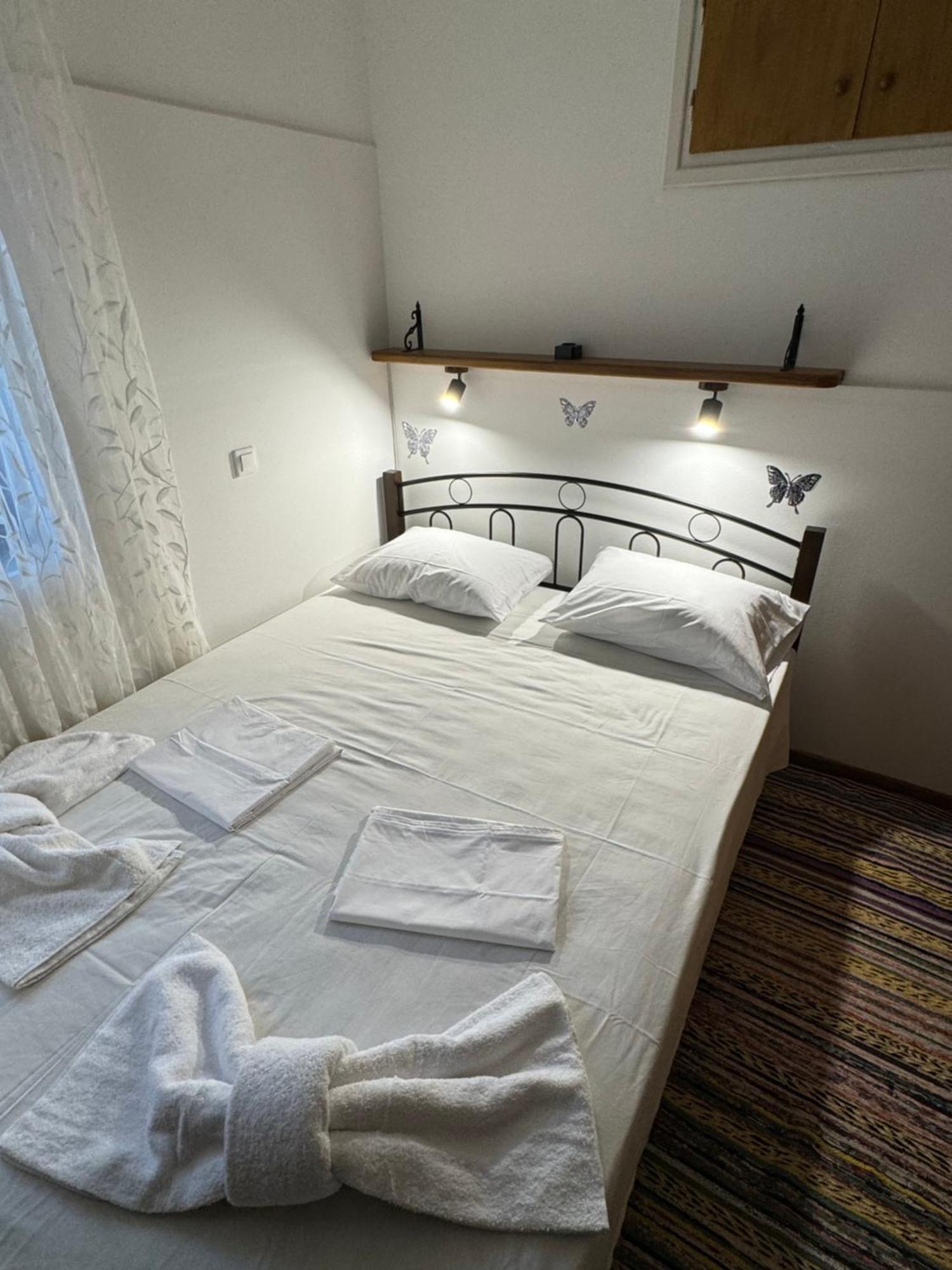 Miltiadis Apartments Кокари Екстериор снимка